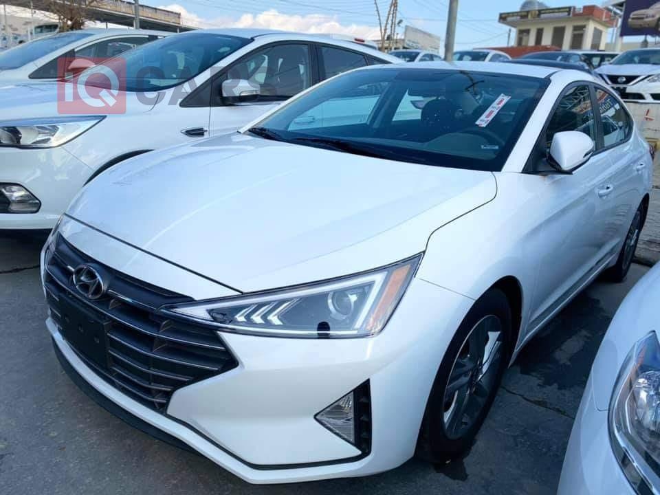 هیوندای ئەلەنترا